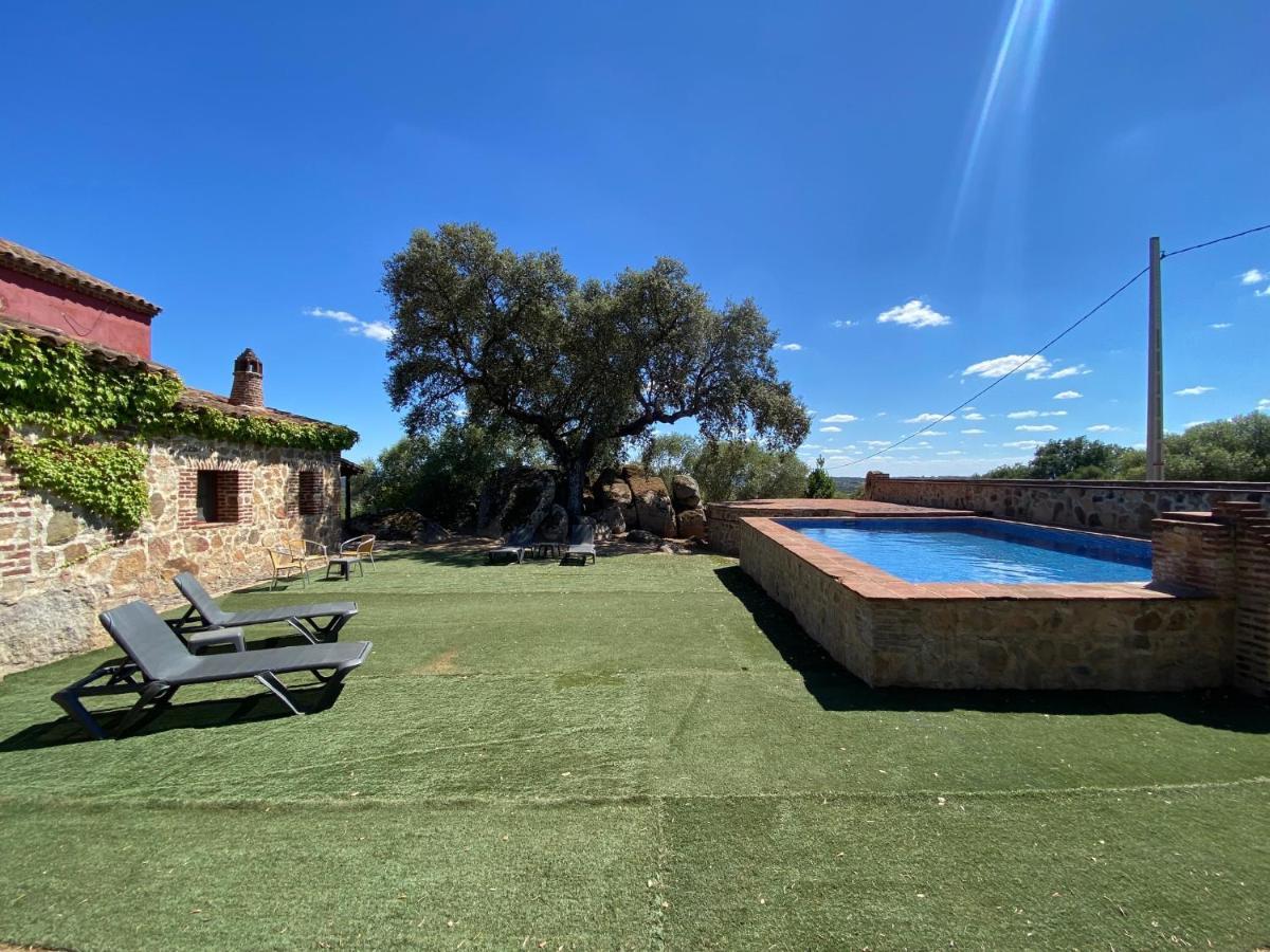 Casas Rurales Monasterio De Rocamador Almendral Eksteriør billede
