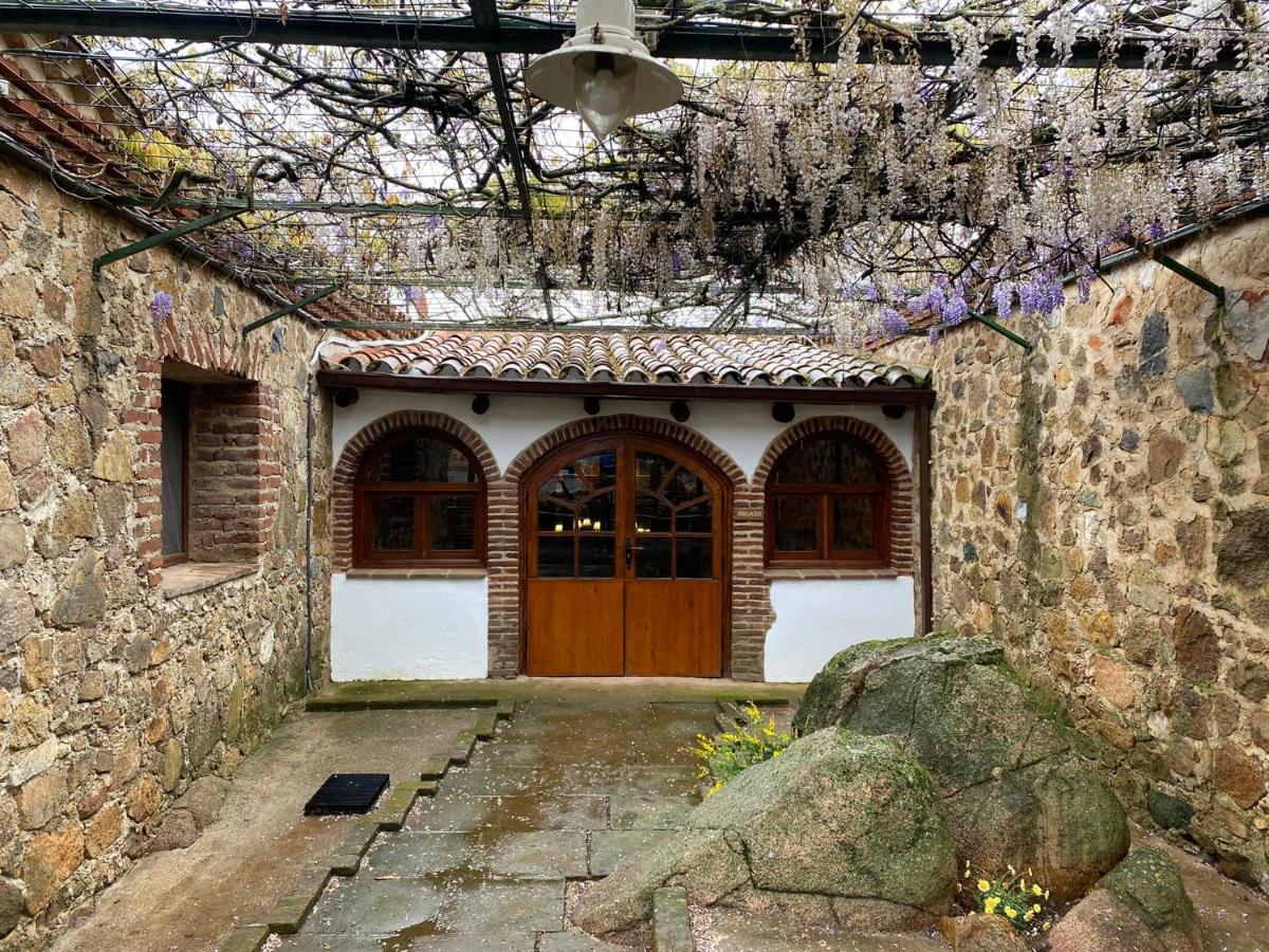 Casas Rurales Monasterio De Rocamador Almendral Eksteriør billede
