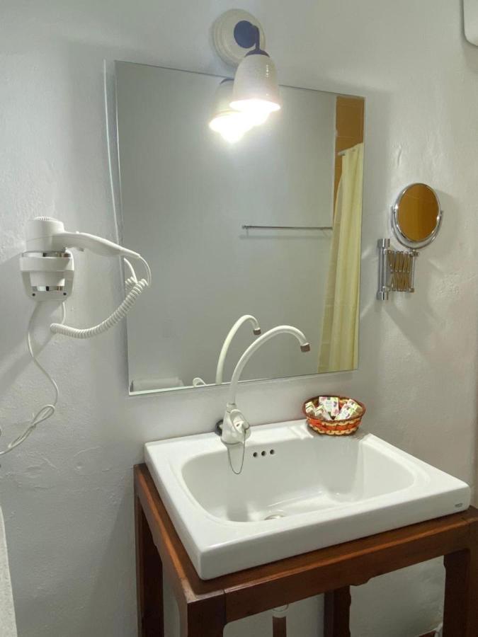 Casas Rurales Monasterio De Rocamador Almendral Eksteriør billede